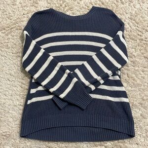 Hollister Sweater
